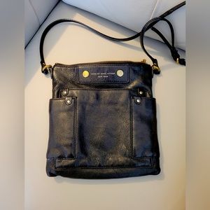 Marc Jacobs messenger bag